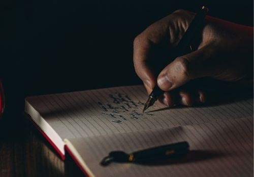 Free 30 Days of Writing Prompts - to connect to your soul